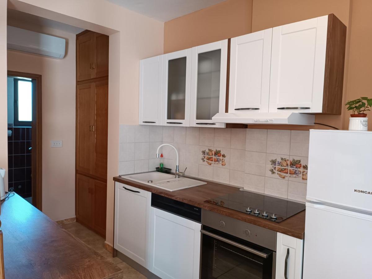 פורץ Apartments Ivicek מראה חיצוני תמונה